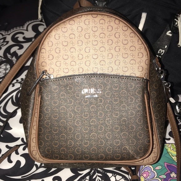 GUESS BACKPACK - Picture 1 of 1